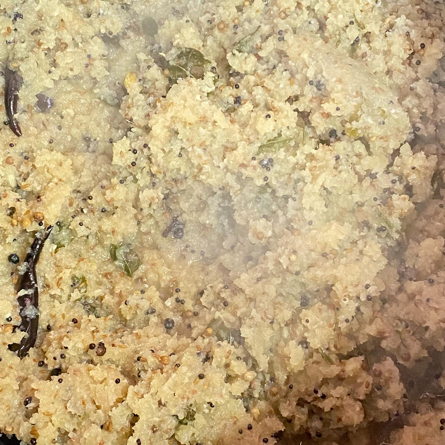 、
One way to overcome the feeling that you have to do something is to take a deep look at why you're doing it.
何かしなければいけない時は、なんでそれをしないといけないのか疑ってみるといいかもしれない。
あれ?そもそも?を自分に問うてみる。
なぜそうなのか答えられない常識にがんじがらめなこと、結構ある。
田舎のとあるカレー屋24歳。
好きな言葉は
岡本太郎の『常識人間になるな』
#足利学校