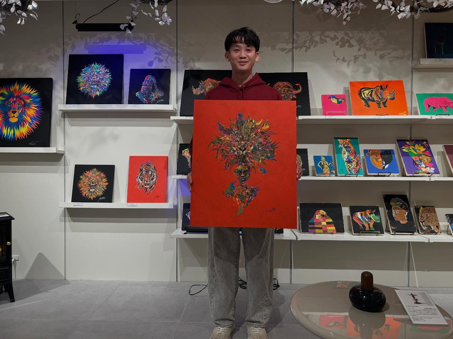 今日も生命を燃やす
もう少しで26歳かあ...早い

「燃やす」というより、「内が溢れて外に溢れる」かな..