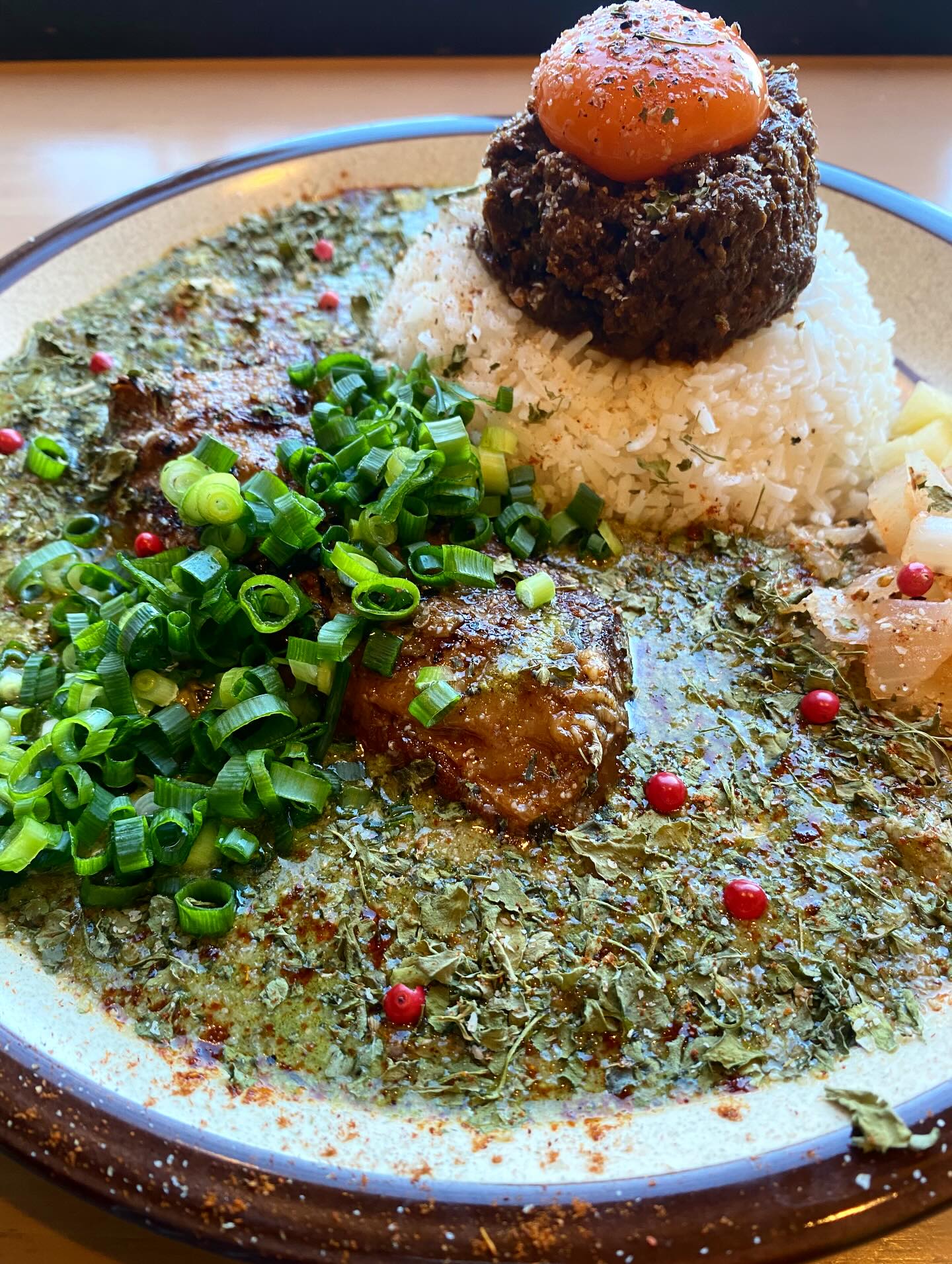 好きな人できました。
俺です。
あと世界。
つまりそれは俺です。