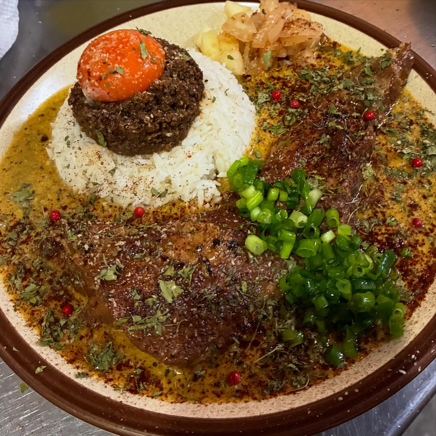 煮豚W系女子、好き
可愛いポストカードありがとうございました
美味しいの先の何かエネルギーが届きますように️🌎